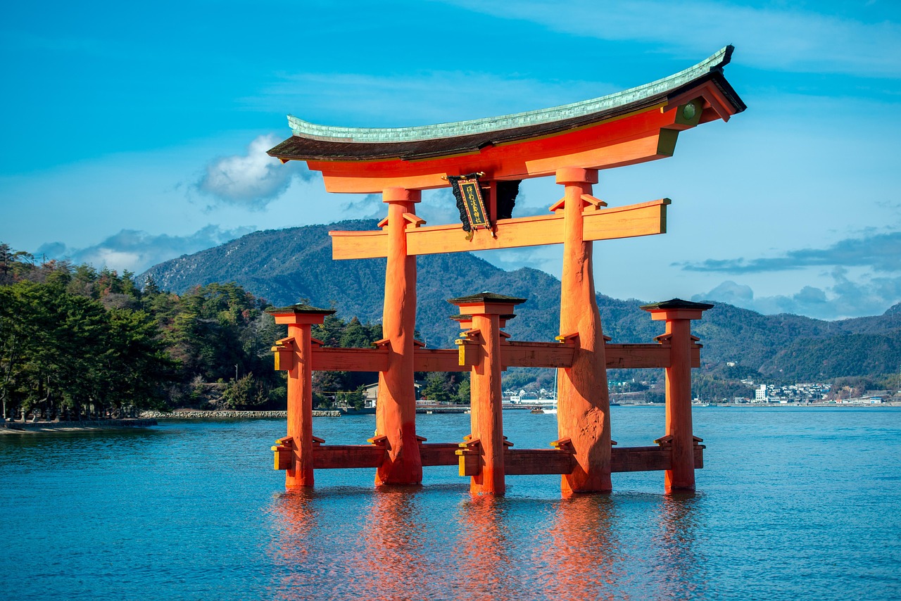 itsukushima-jinja-en