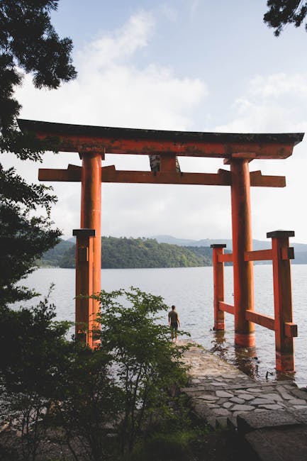 平和の鳥居