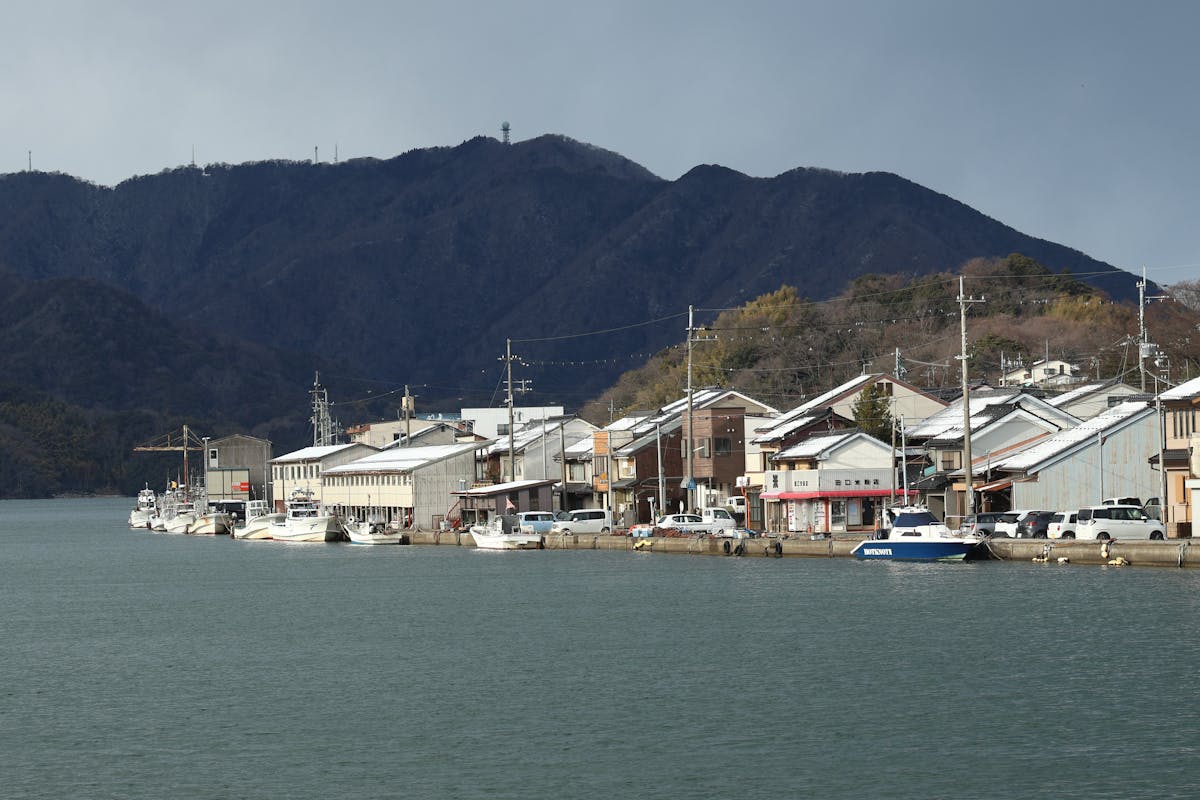 美保関の漁港風景