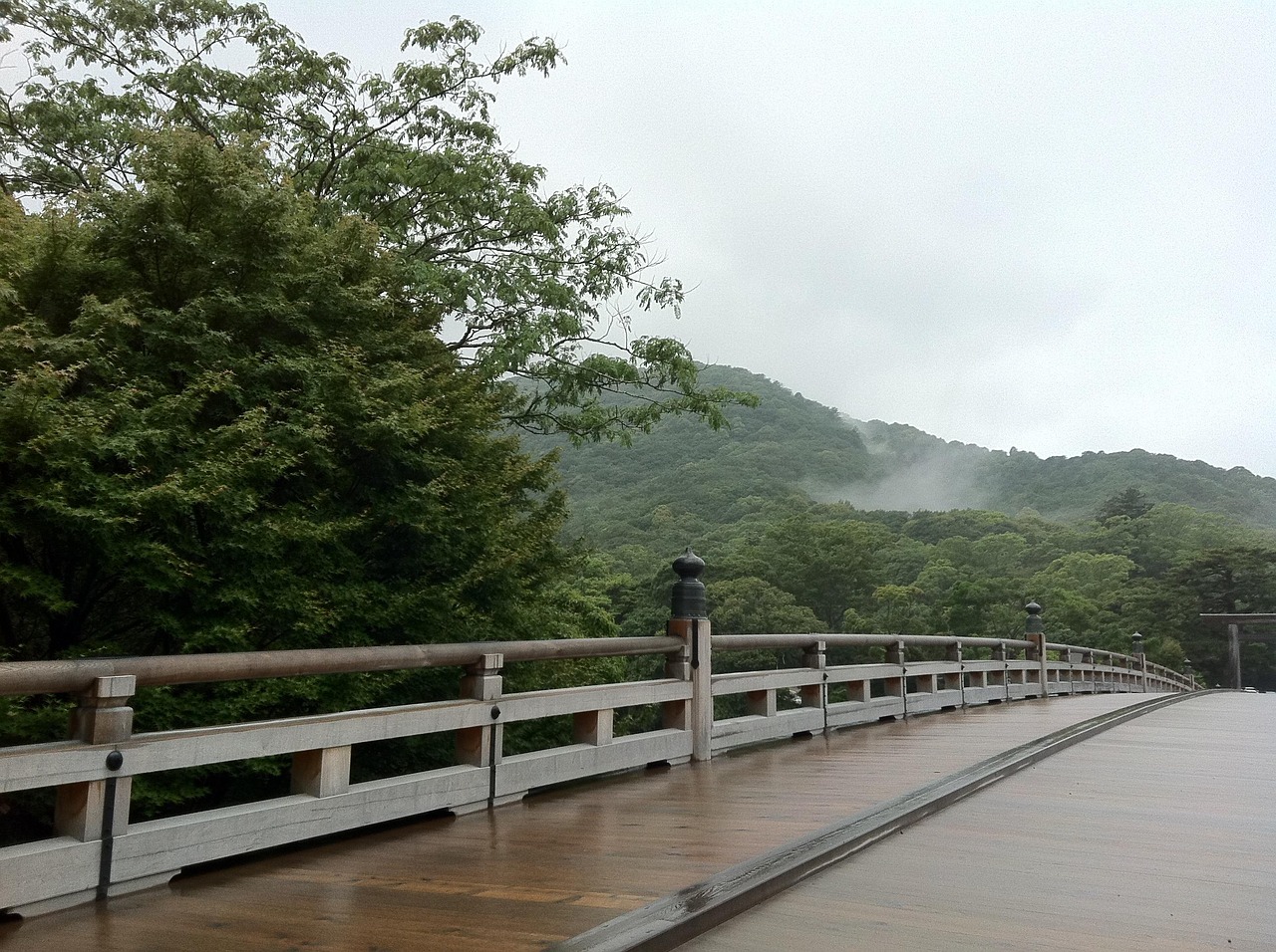 Ise Jingu approach path