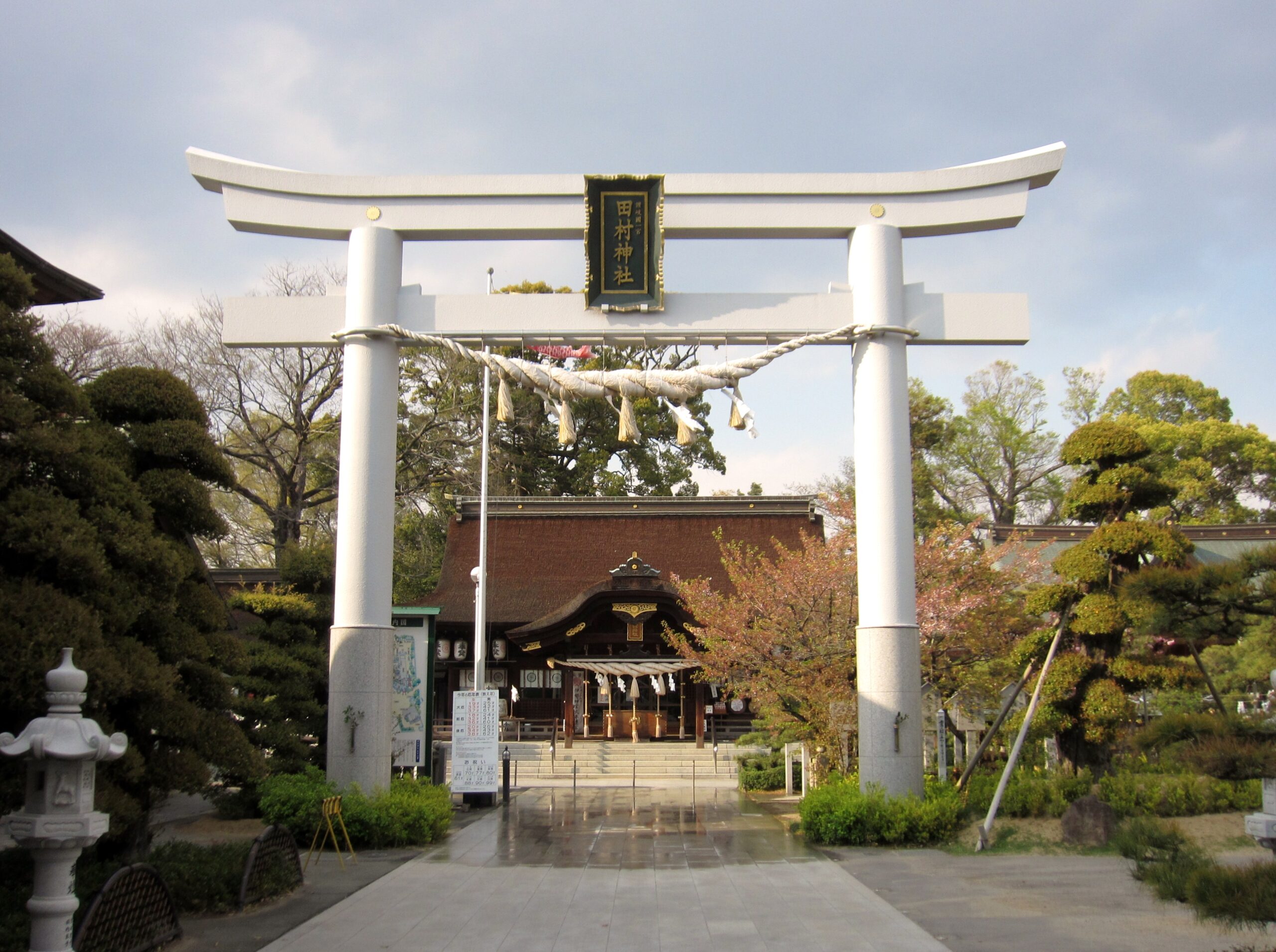 Tamura Shrine main torii gate and worship hall