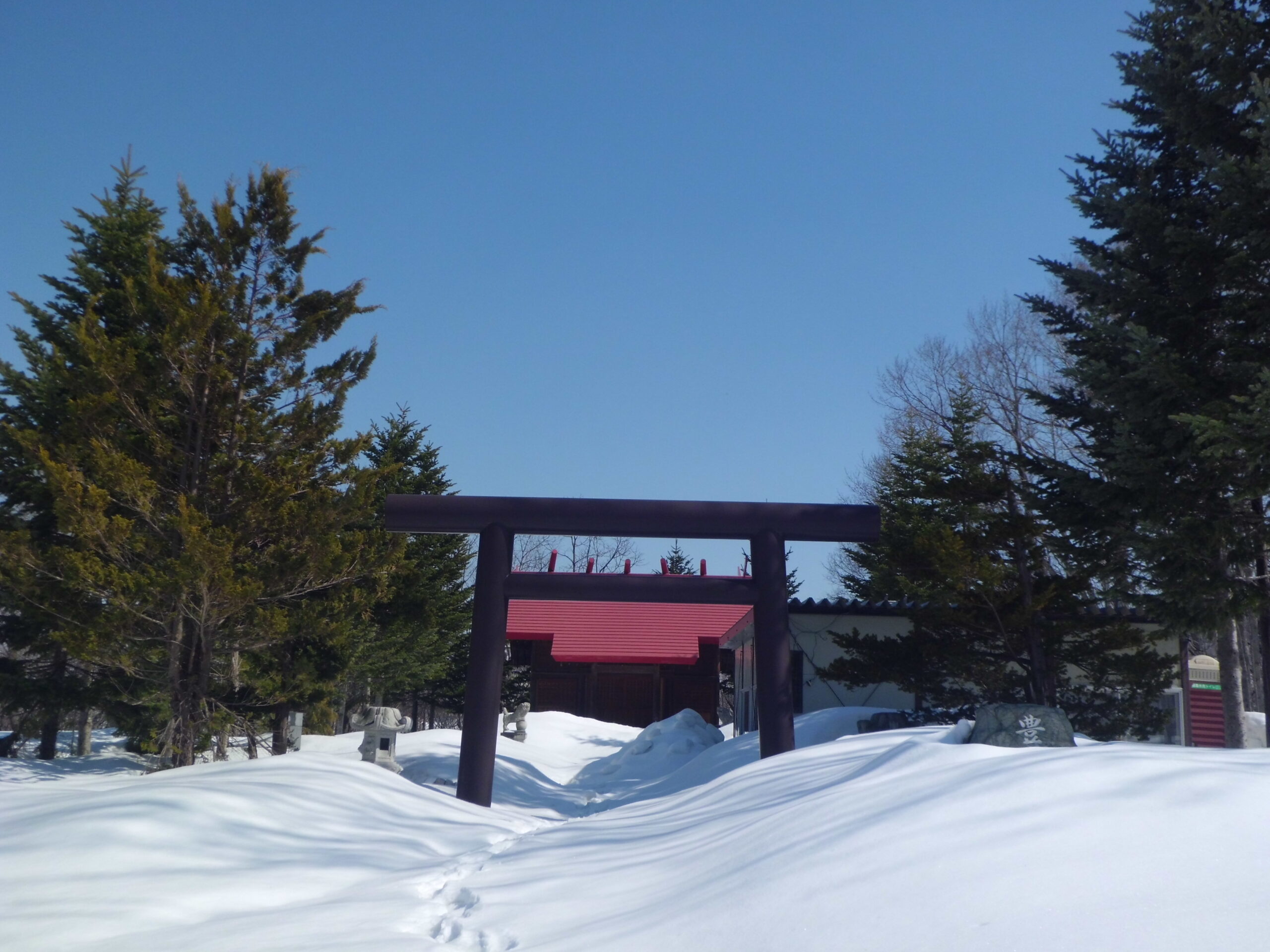 豊滝神社の鳥居