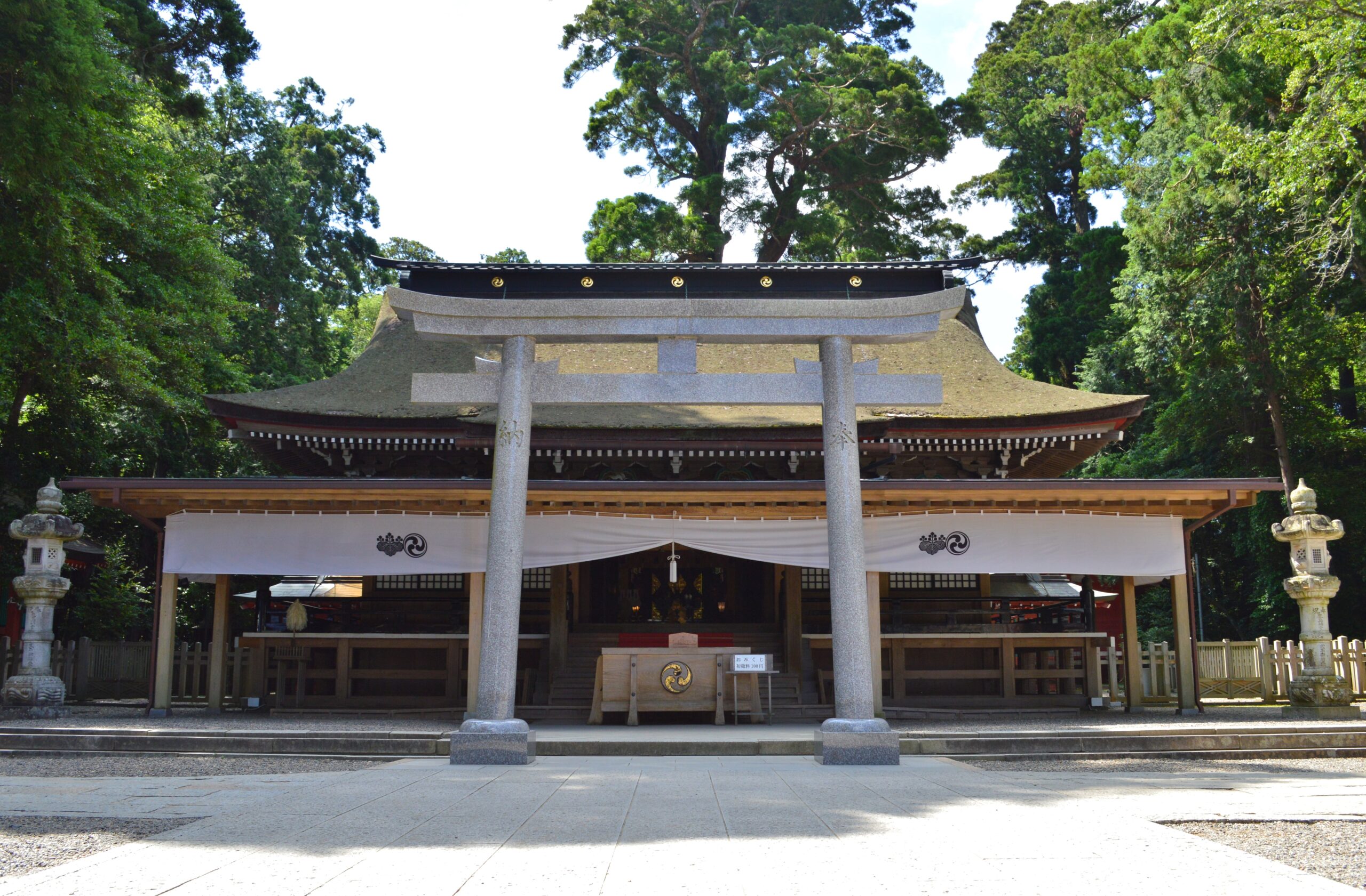 鹿島神宮の拝殿